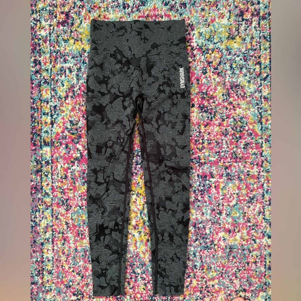 Gymshark camo leggings xs